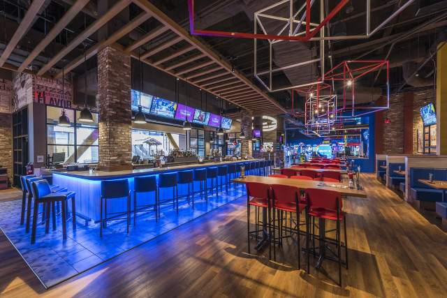 Main Event Orlando bar area