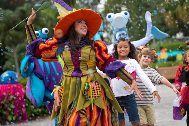 7023-spooktacular-2023-photo-2.jpg