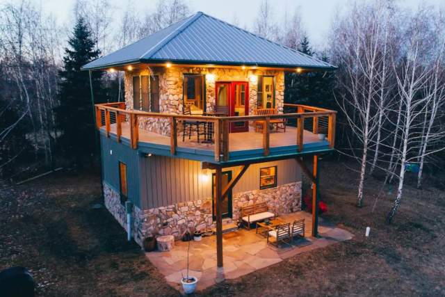 Exterior of a two story firetower with a balcony