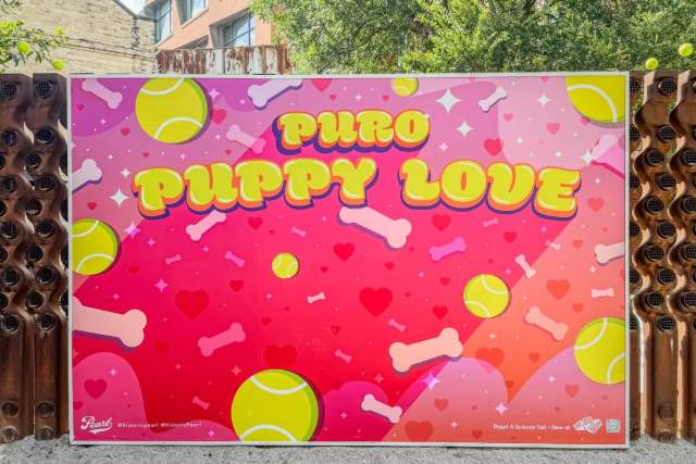 The Pearl "Puro Puppy Love" Backdrop