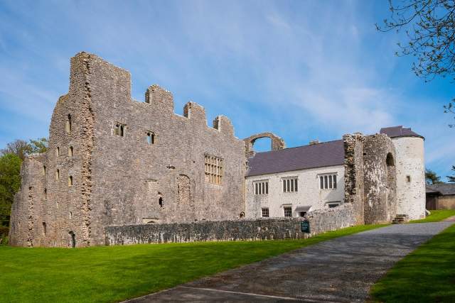 Oxwich Castle