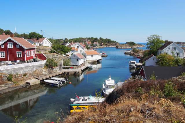 Idylliske viker overalt på Sandøya
