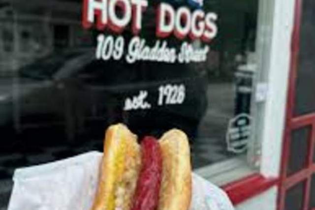 Bill's Hot Dogs