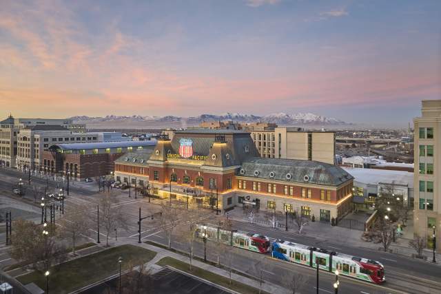 Asher Adams, an Autograph Collection Hotel