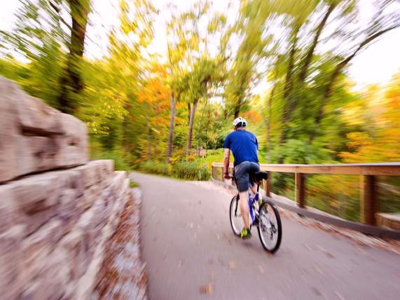 Solo Travel Series: The Outdoor Enthusiast with Joe Bollinger