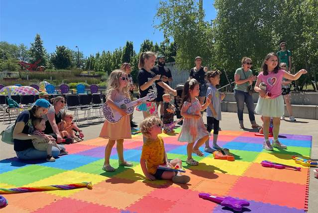 Free Family Day: Kid Dance Party
