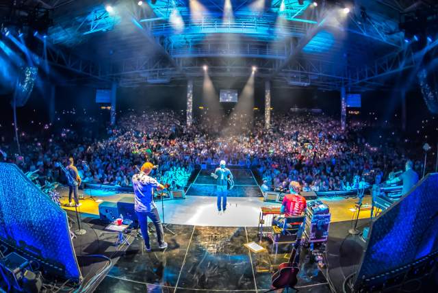 Score free tickets concertsat venues like Ruoff Music Center
