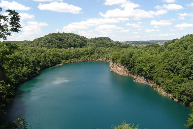 Fort Dickerson Quarry