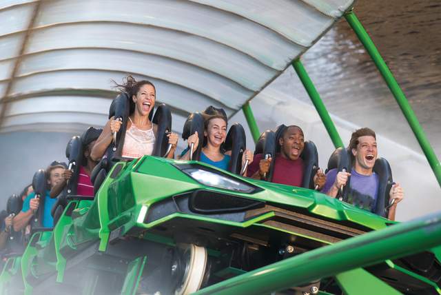 Vehicle emerging from mist, HULK reshoot, The Incredible Hulk Coaster.