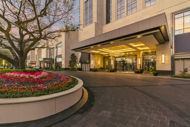 Post Oak Hotel Front Entrance
