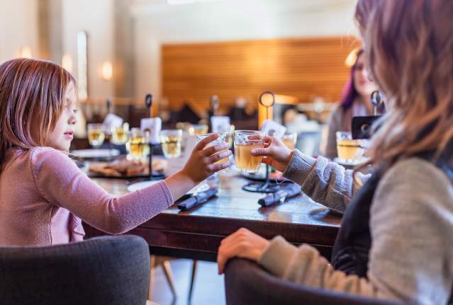 Where to Eat in Kelowna if You're a Foodie Family