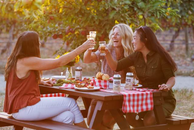 Escape to the Orchard: Mother's Day, Sunday Fundays & Sipping at The View Winery & Wards Cidery