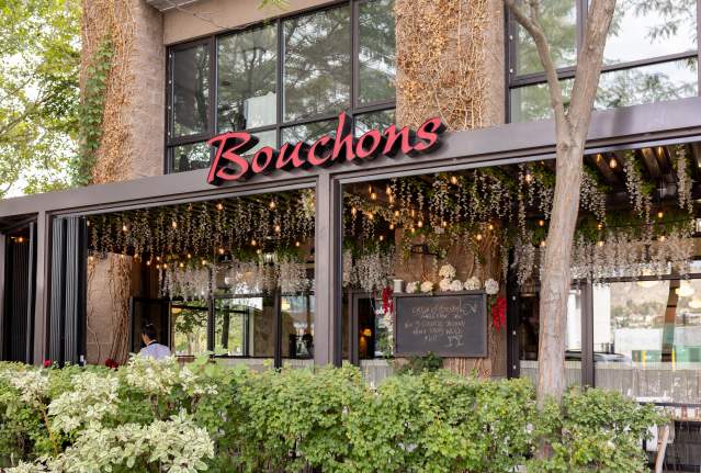 Bouchons Bistro