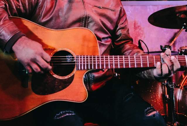 KBI Monday Night Taps & Tunes