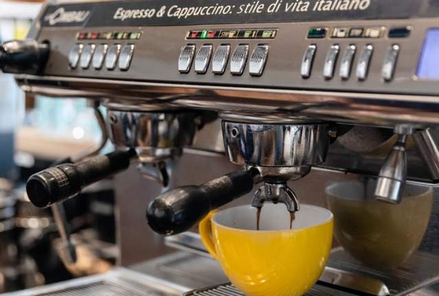 Blenz Coffee - Westbank Shopping Centre