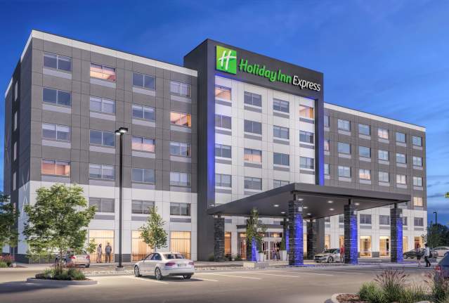 Holiday Inn Express & Suites Kelowna East