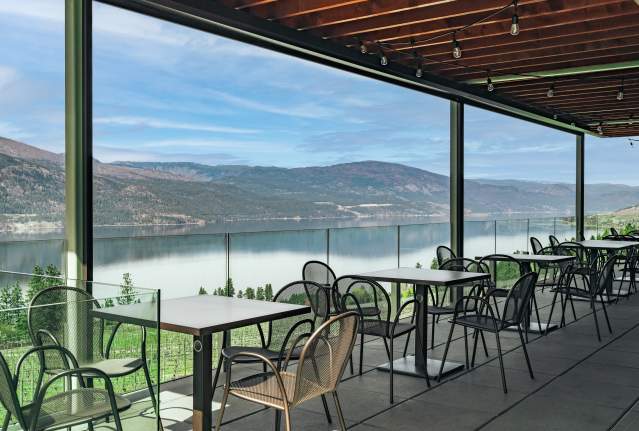 Swissmas! Fondue Baguettes, Cream Puffs & Mulled Wine