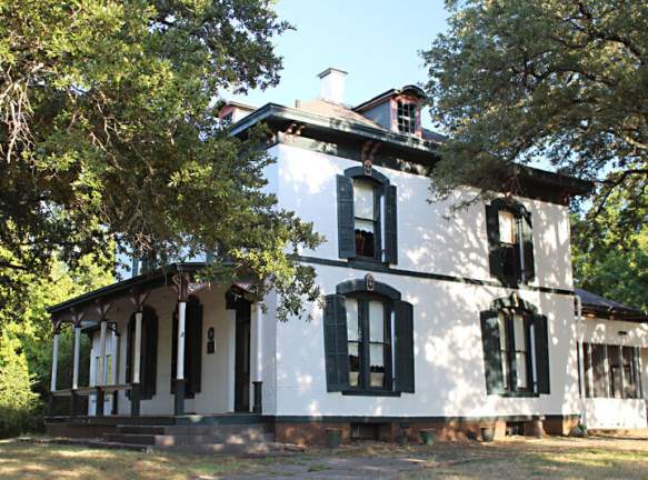 austin chronicle tv munson home