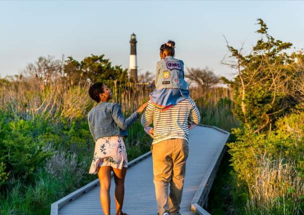 Walkway-to-Fire-Island-Lighthouse