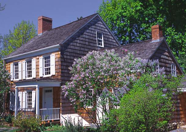 Walt-Whitman birthplace