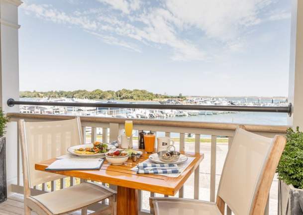 13 Spots for Waterfront Dining on Long Island