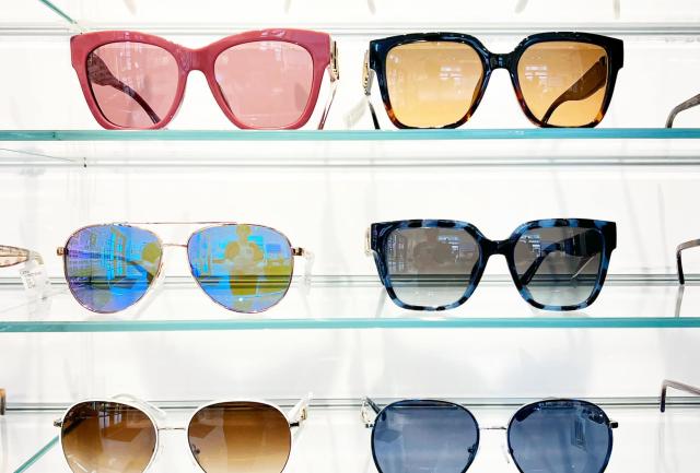 Sunglass Hut