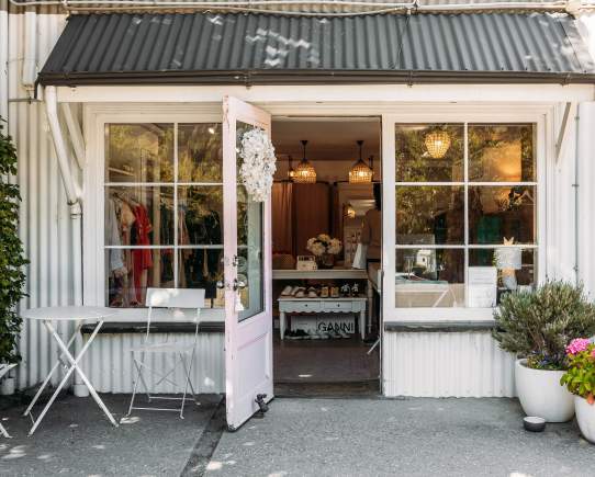 The Sustainable Bargain Hunters Guide to Op Shops in Queenstown