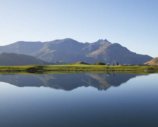 A Guide to Queenstown's Championship Golf Courses