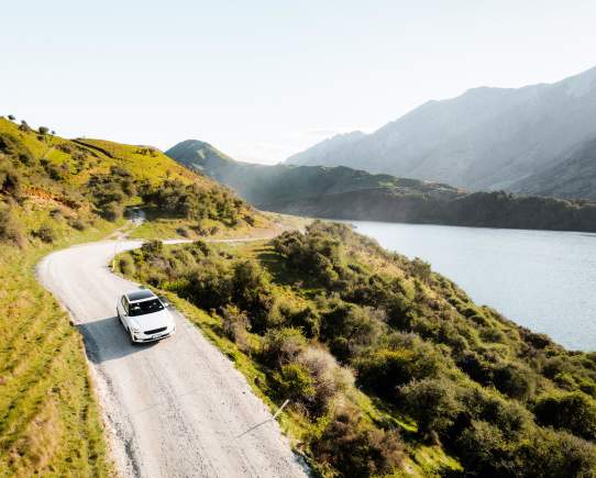 Guide to Exploring Queenstown by EV
