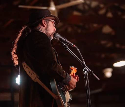 Christopher Hanson Live at the Raven's Nest