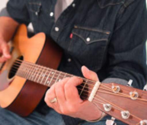 Live Music at Moguls Grille & Taproom