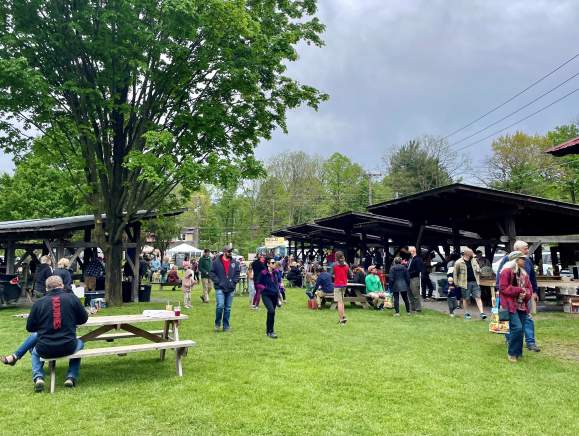 Trumansburg outdoor farmers market