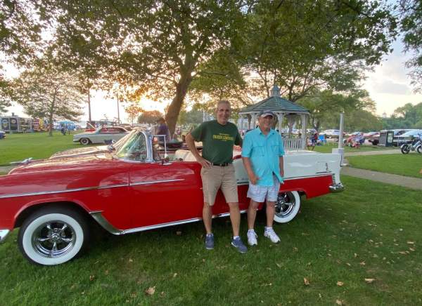 Oakland Beach Cruise Night presented by Greater Warwick Lions Club