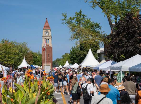 Niagara-on-the-Lake's 2026 Fruit Festivals: Your Complete Guide to Strawberries, Cherries & Peaches