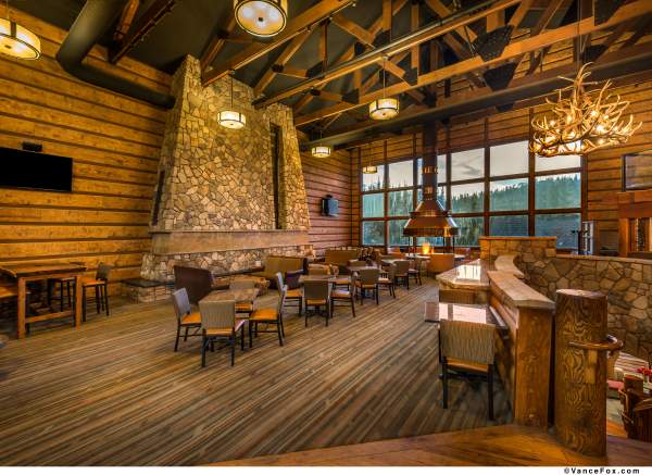 Lift Bar & Patio