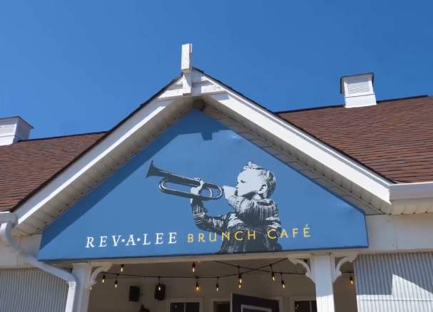 Revalee Brunch Cafe Restaurant