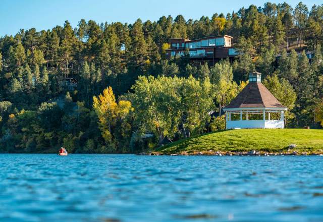 8 Outdoor Adventures You'll Love Within Rapid City