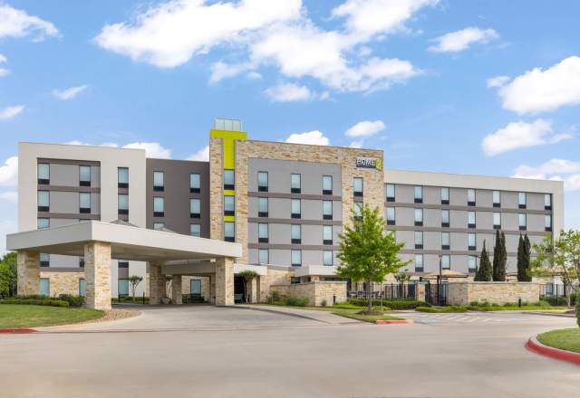 Home2 Suites By Hilton Dallas Addison