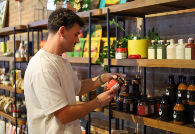 Aqua and Acre Market