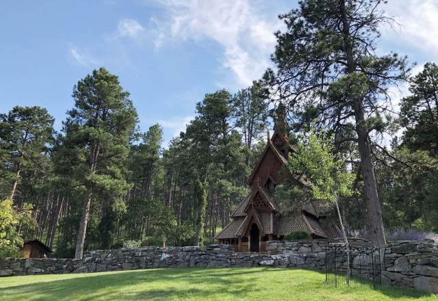 Chapel in the Hills
