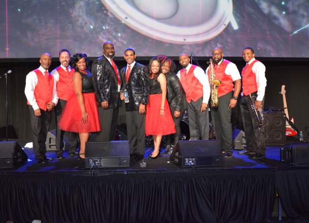 Legacy & Groove: A Tribute to Earth, Wind & Fire (Featuring the Ray Howard Band)