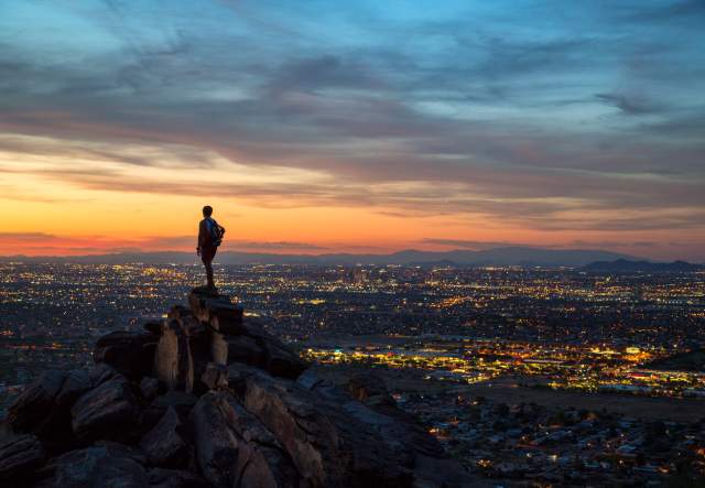 Moonlight Hikes in Phoenix | Wildlife, Star Gazing & Guides
