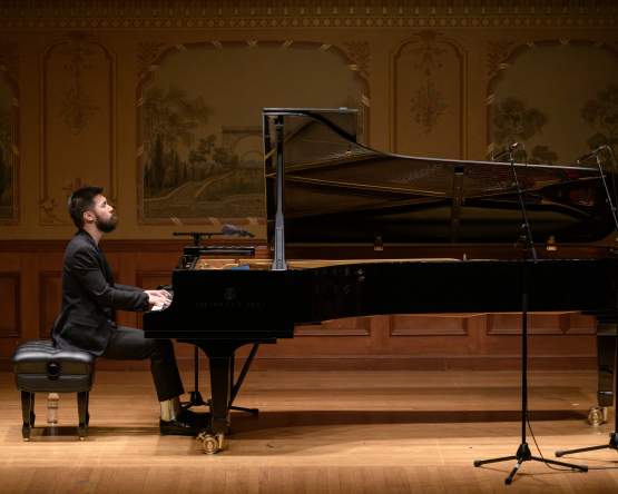 Conrad Tao Plays Gershwin