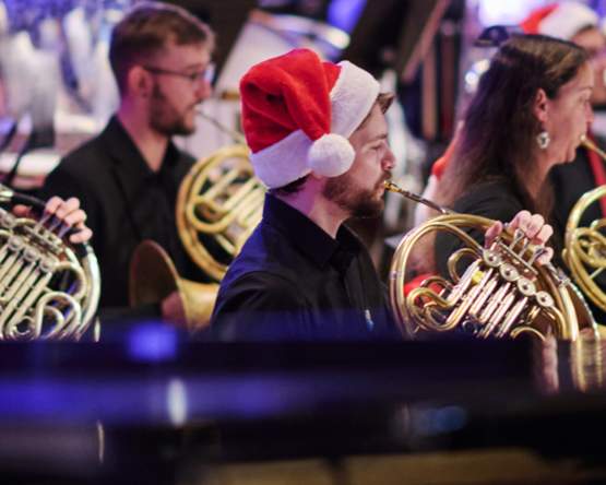 Pops: Holiday Brass