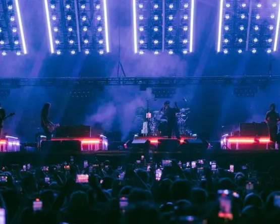 The Strokes - Reality Awaits North American Tour