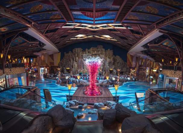 Mohegan Sun: Luxury on Sale