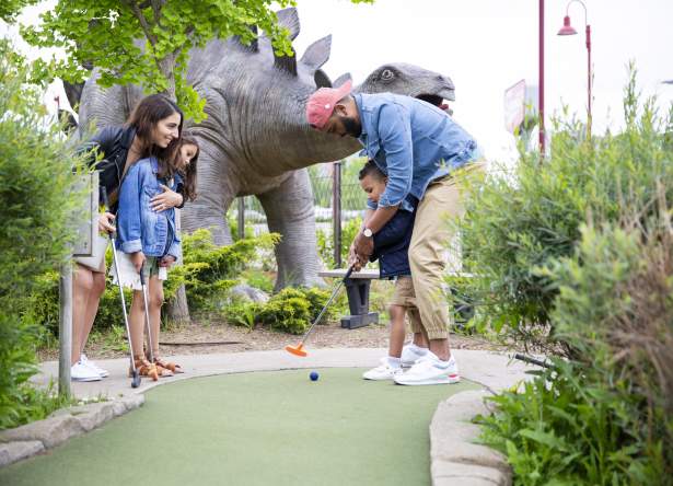 Dinosaur Adventure Golf