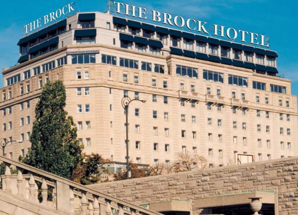 The Brock Niagara Falls - Fallsview