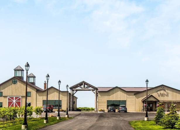 Vieni Estates Wine & Spirits