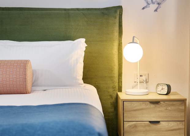 Baileys Parkside Motel